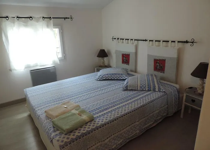 Les Cigales D'estoublon