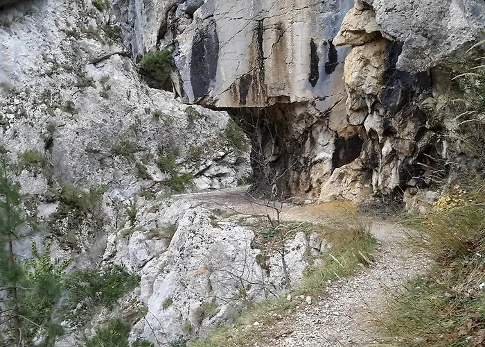 Les Cigales D'estoublon Апартаменты Estoublon